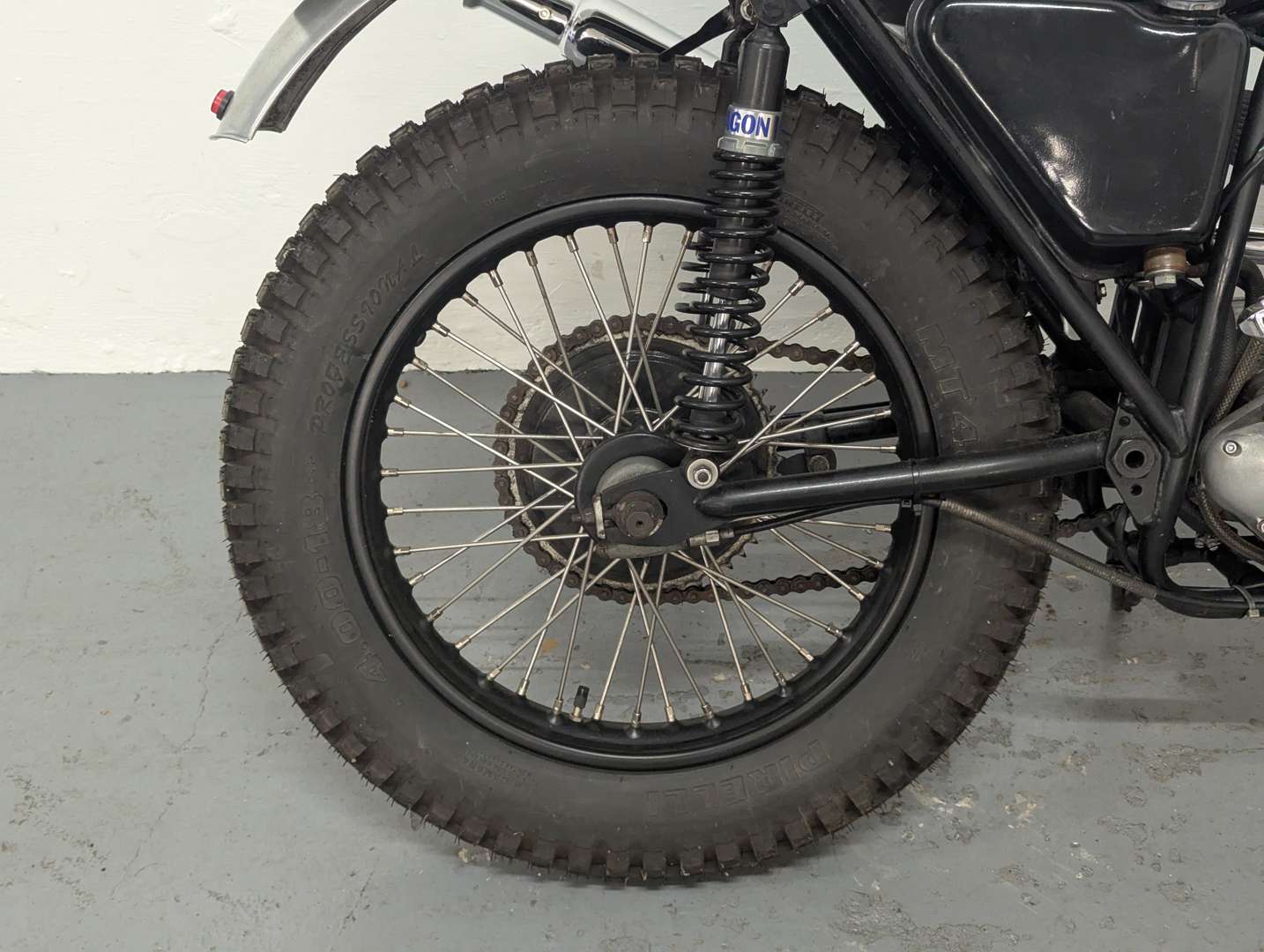 <p>1970 TRIUMPH TR25 TROPHY</p>