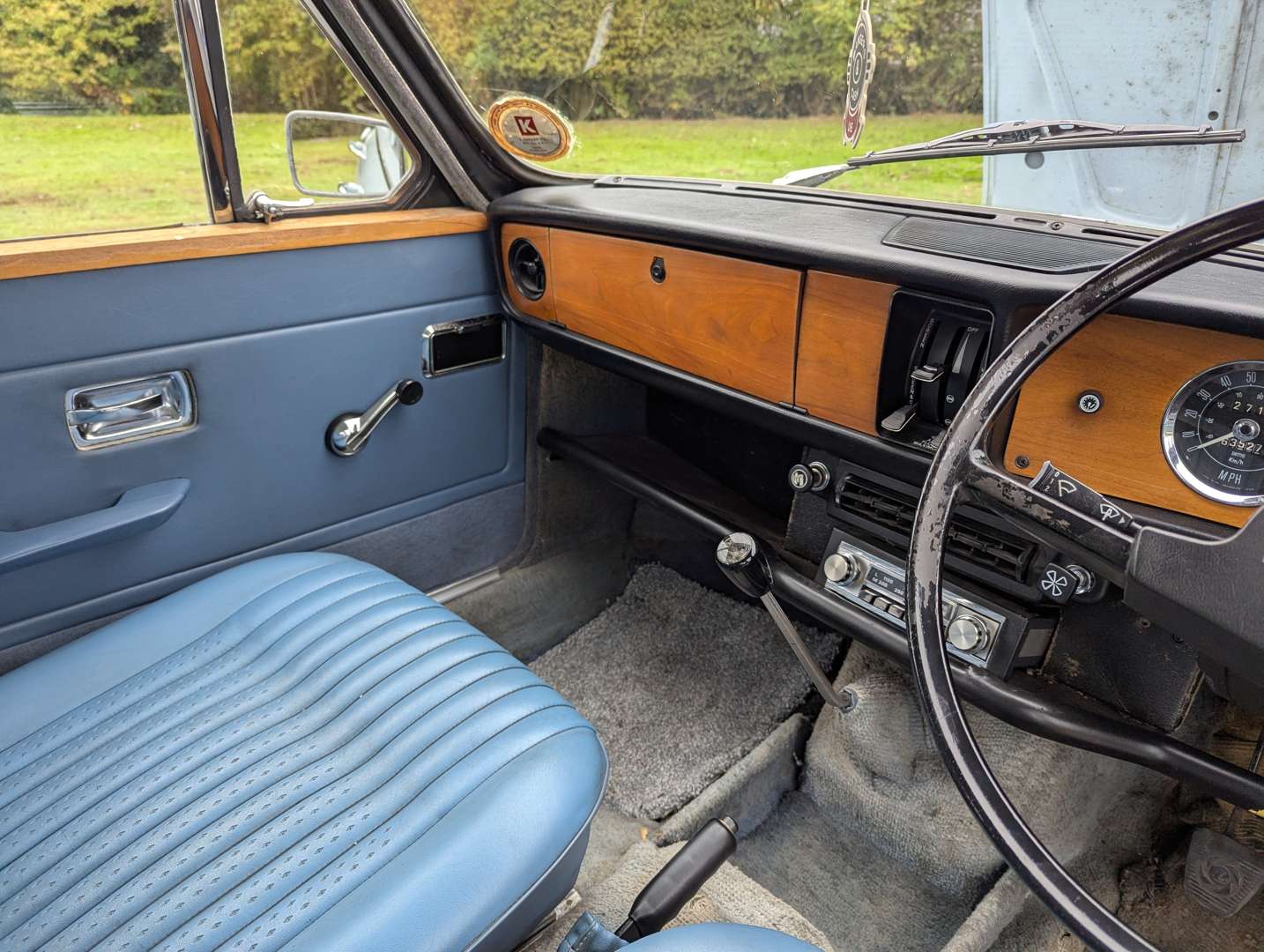 <p>1973 TRIUMPH 1500 FWD</p>