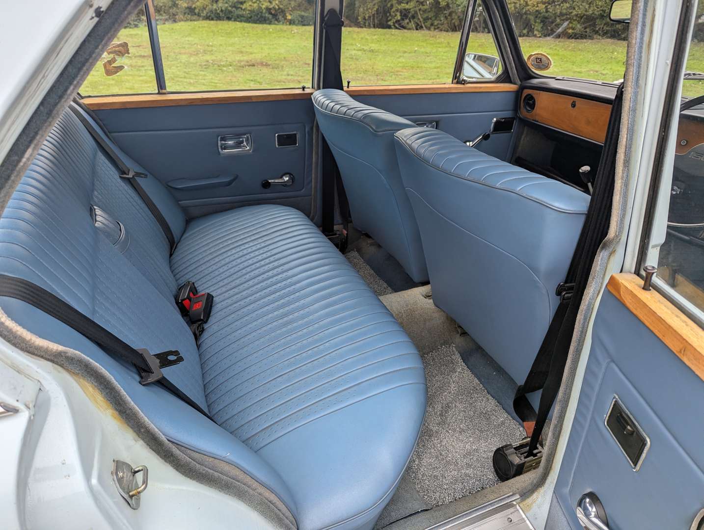 <p>1973 TRIUMPH 1500 FWD</p>