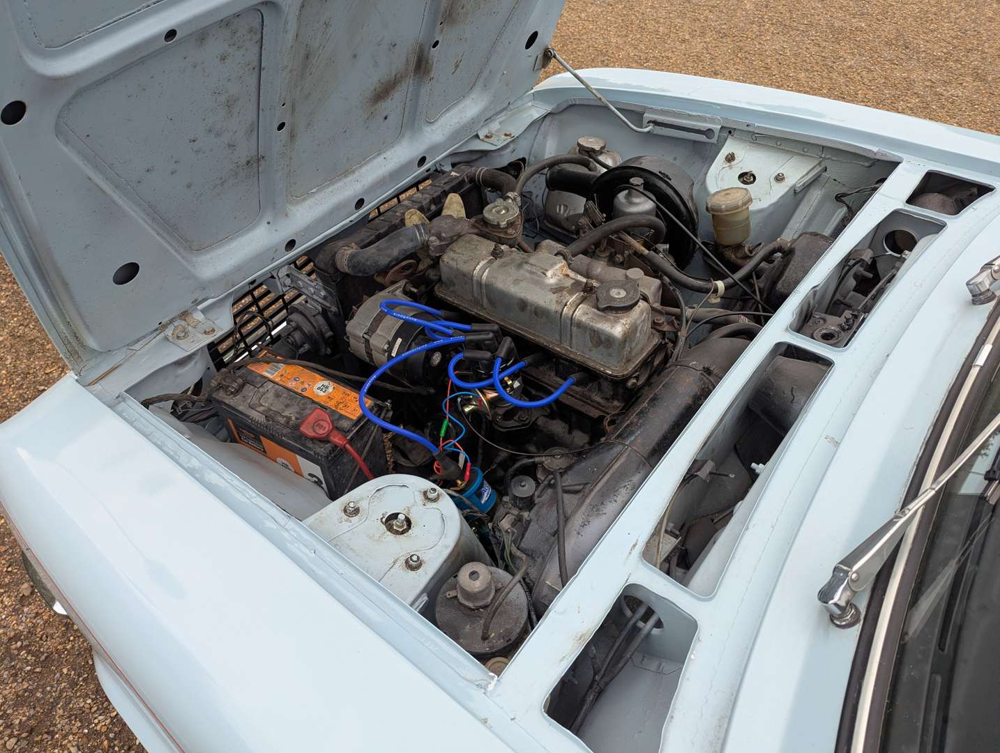 <p>1973 TRIUMPH 1500 FWD</p>