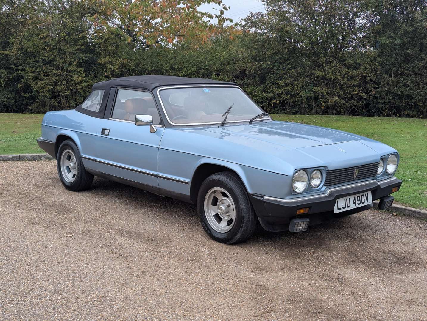 <p>1980 RELIANT SCIMITAR GTC</p>