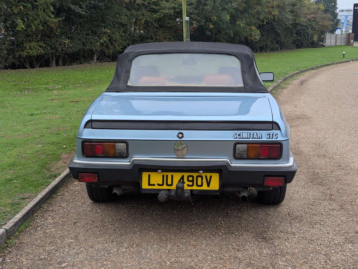 <p>1980 RELIANT SCIMITAR GTC</p>