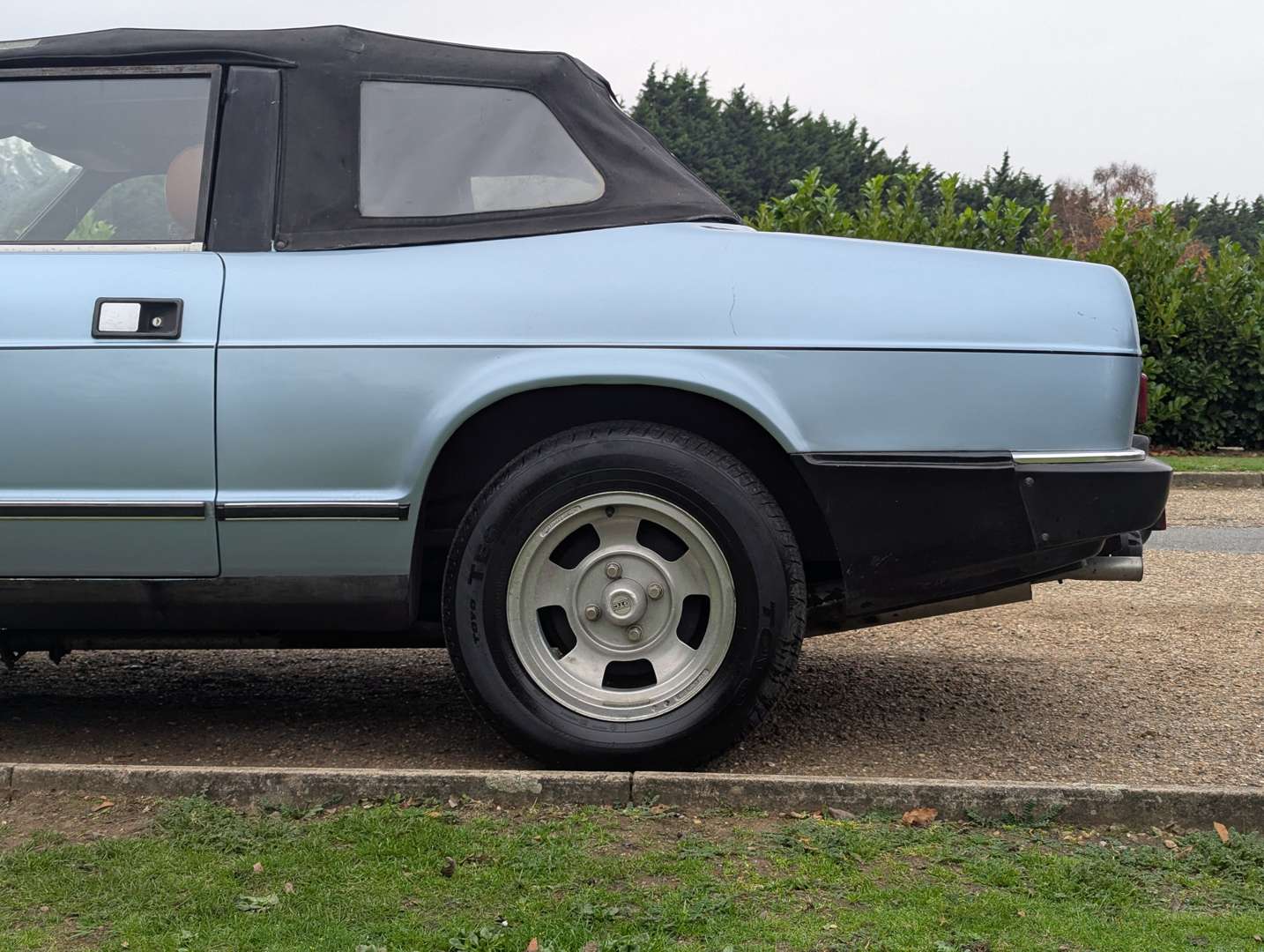 <p>1980 RELIANT SCIMITAR GTC</p>