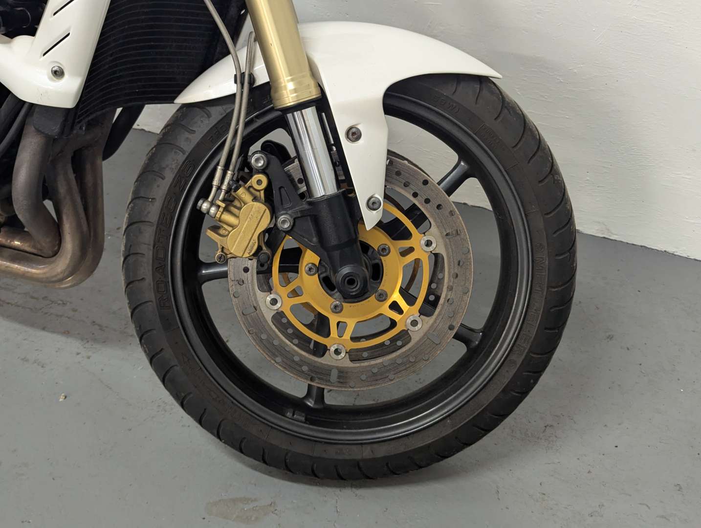 <p>2011 TRIUMPH STREET TRIPLE 675</p>