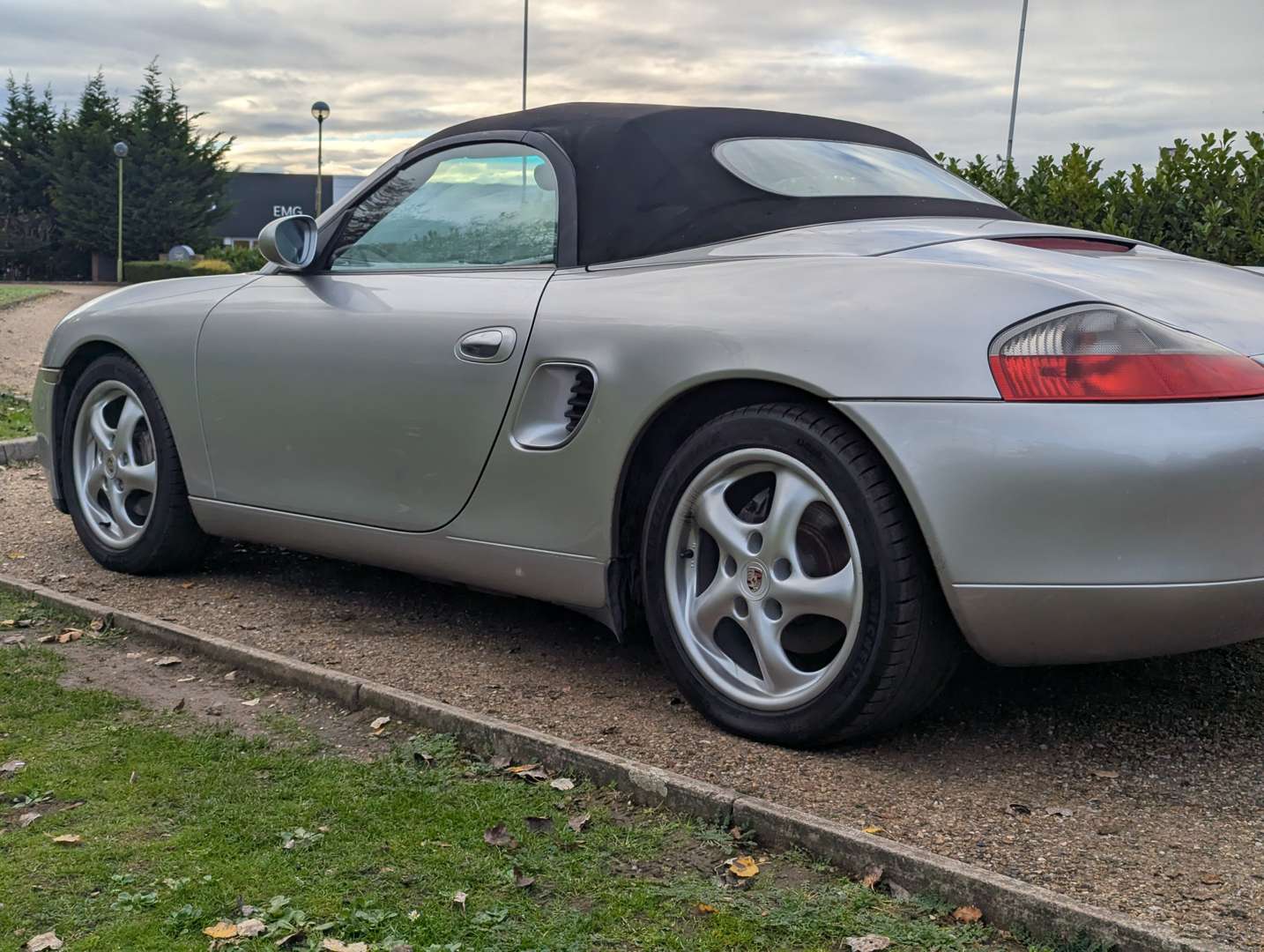 <p>2001 PORSCHE BOXSTER (986)</p>