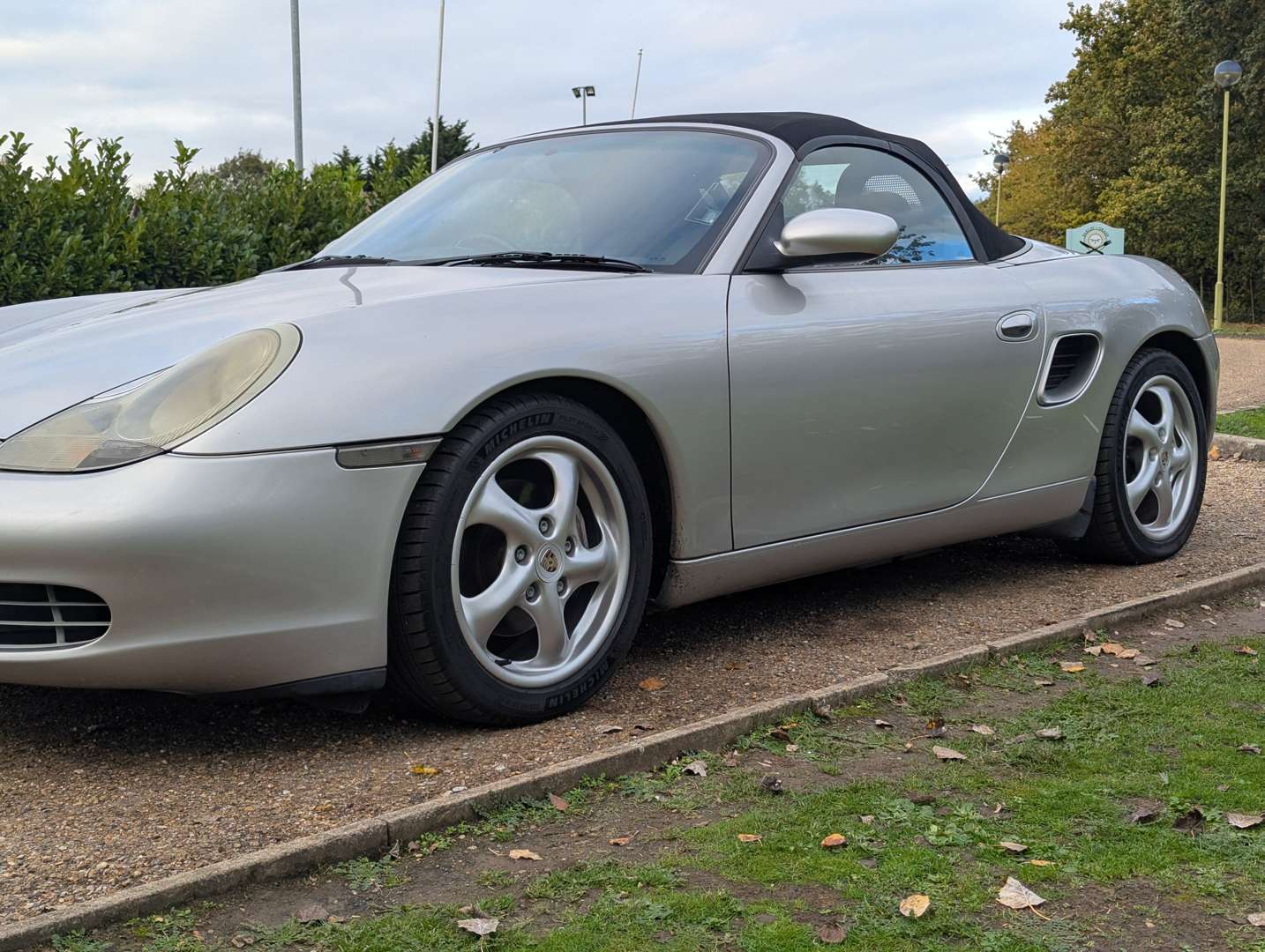 <p>2001 PORSCHE BOXSTER (986)</p>