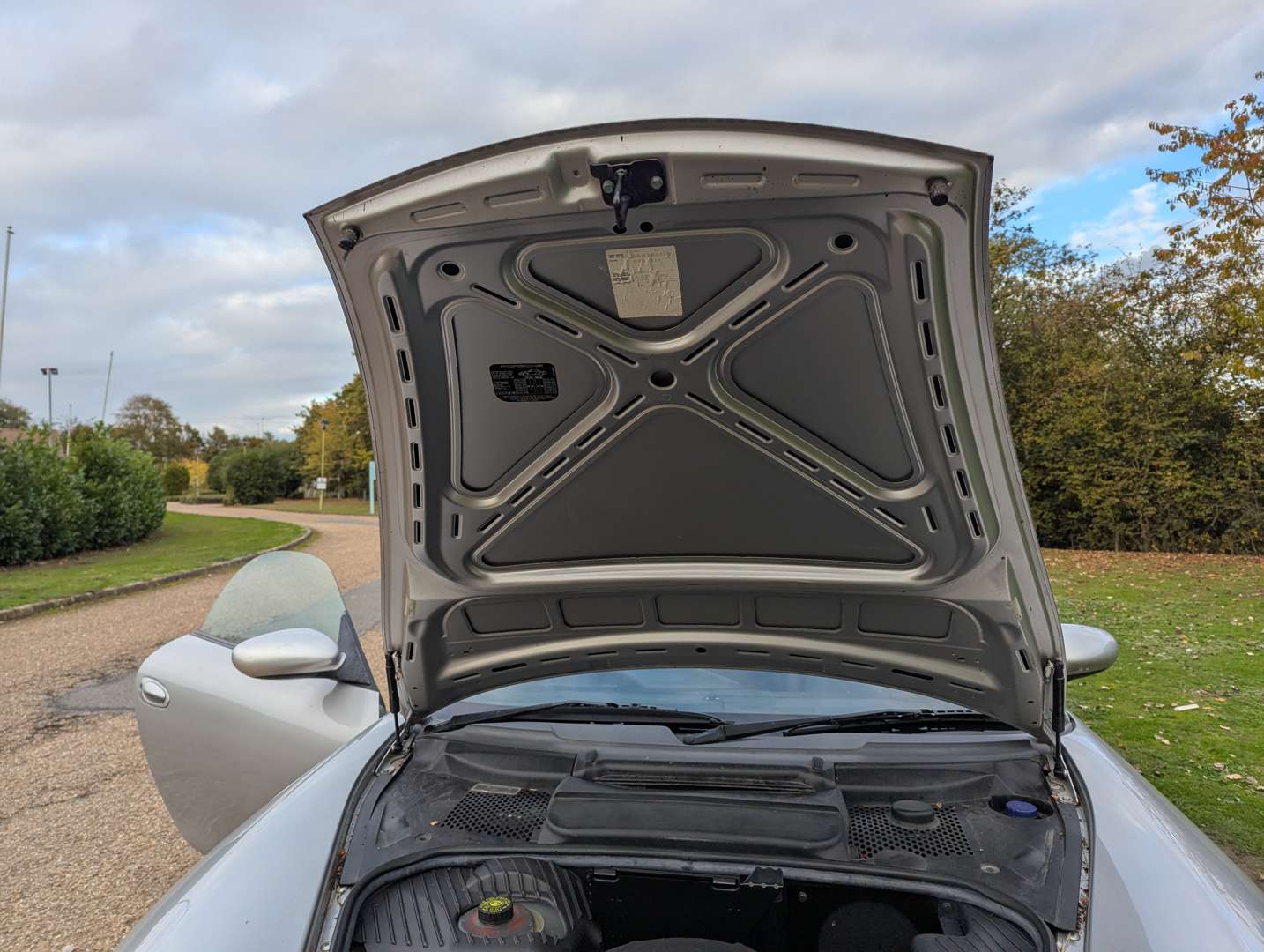 <p>2001 PORSCHE BOXSTER (986)</p>