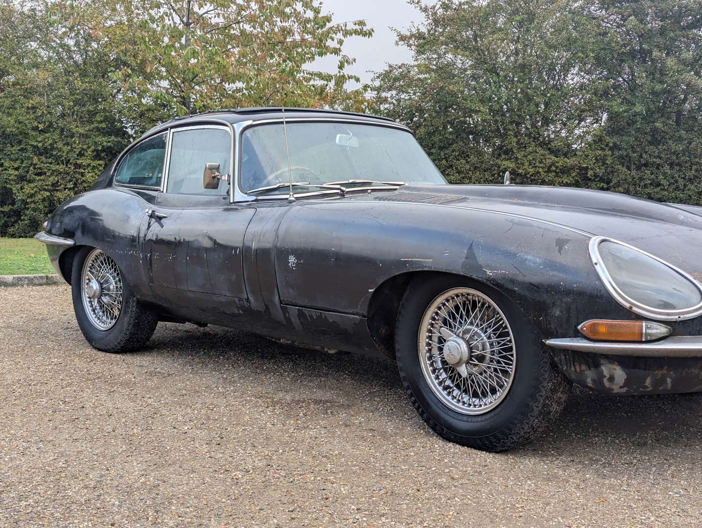 <p>1965 JAGUAR E-TYPE S1 4.2 FHC</p>