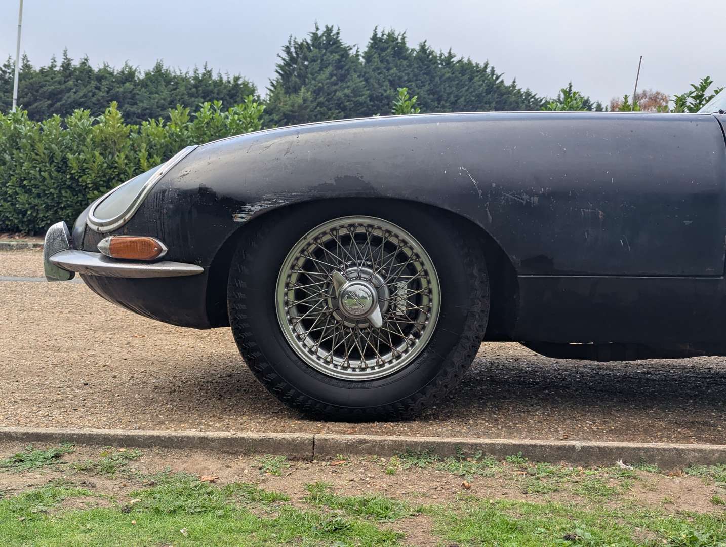 <p>1965 JAGUAR E-TYPE S1 4.2 FHC</p>