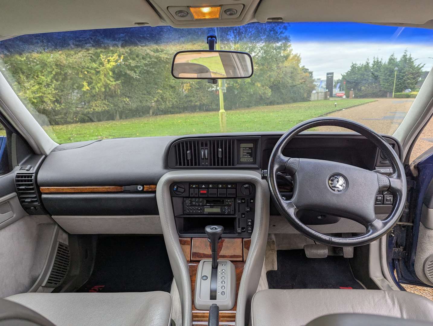 <p>1993 VAUXHALL SENATOR 3.0 AUTO CD</p>