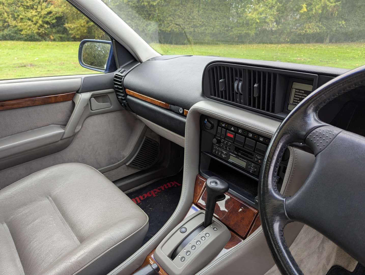 <p>1993 VAUXHALL SENATOR 3.0 AUTO CD</p>