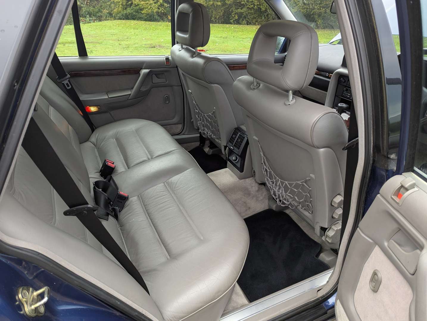 <p>1993 VAUXHALL SENATOR 3.0 AUTO CD</p>