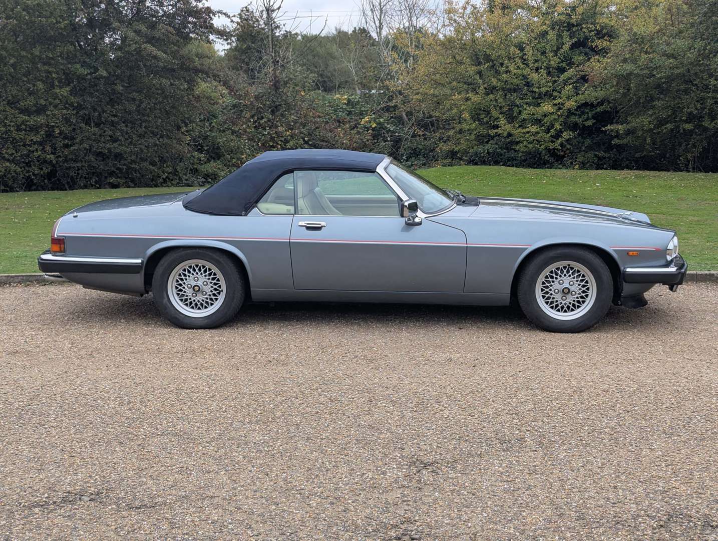 <p>1991 JAGUAR XJ-S 5.3 V12 CONVERTIBLE AUTO</p>