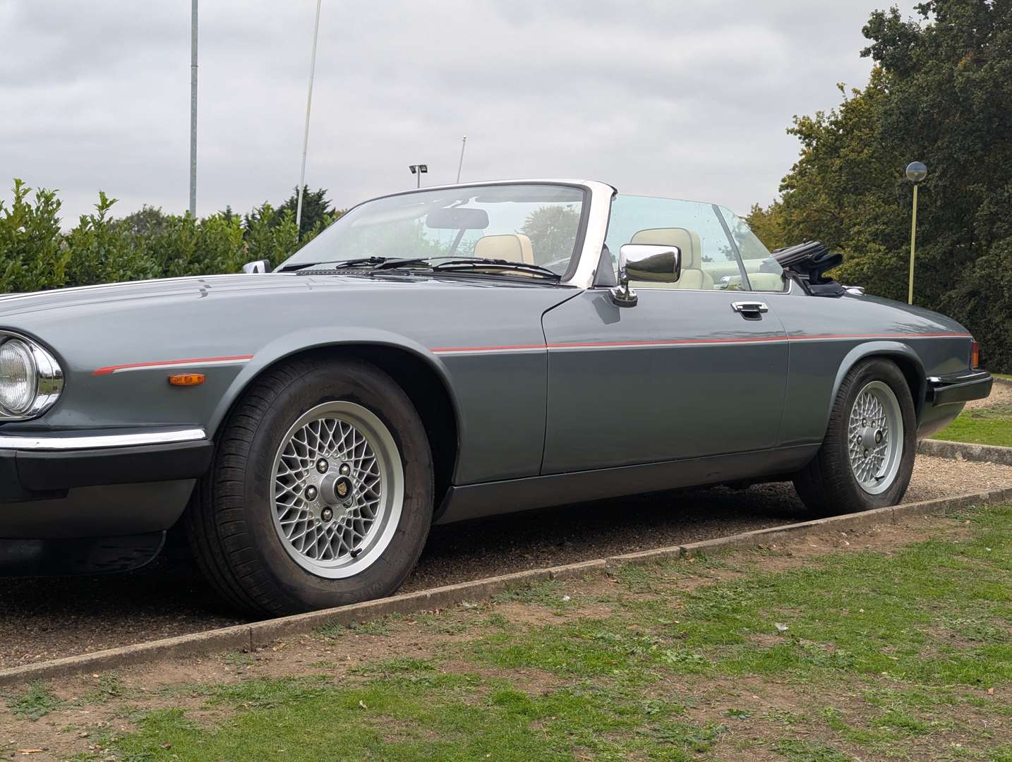 <p>1991 JAGUAR XJ-S 5.3 V12 CONVERTIBLE AUTO</p>