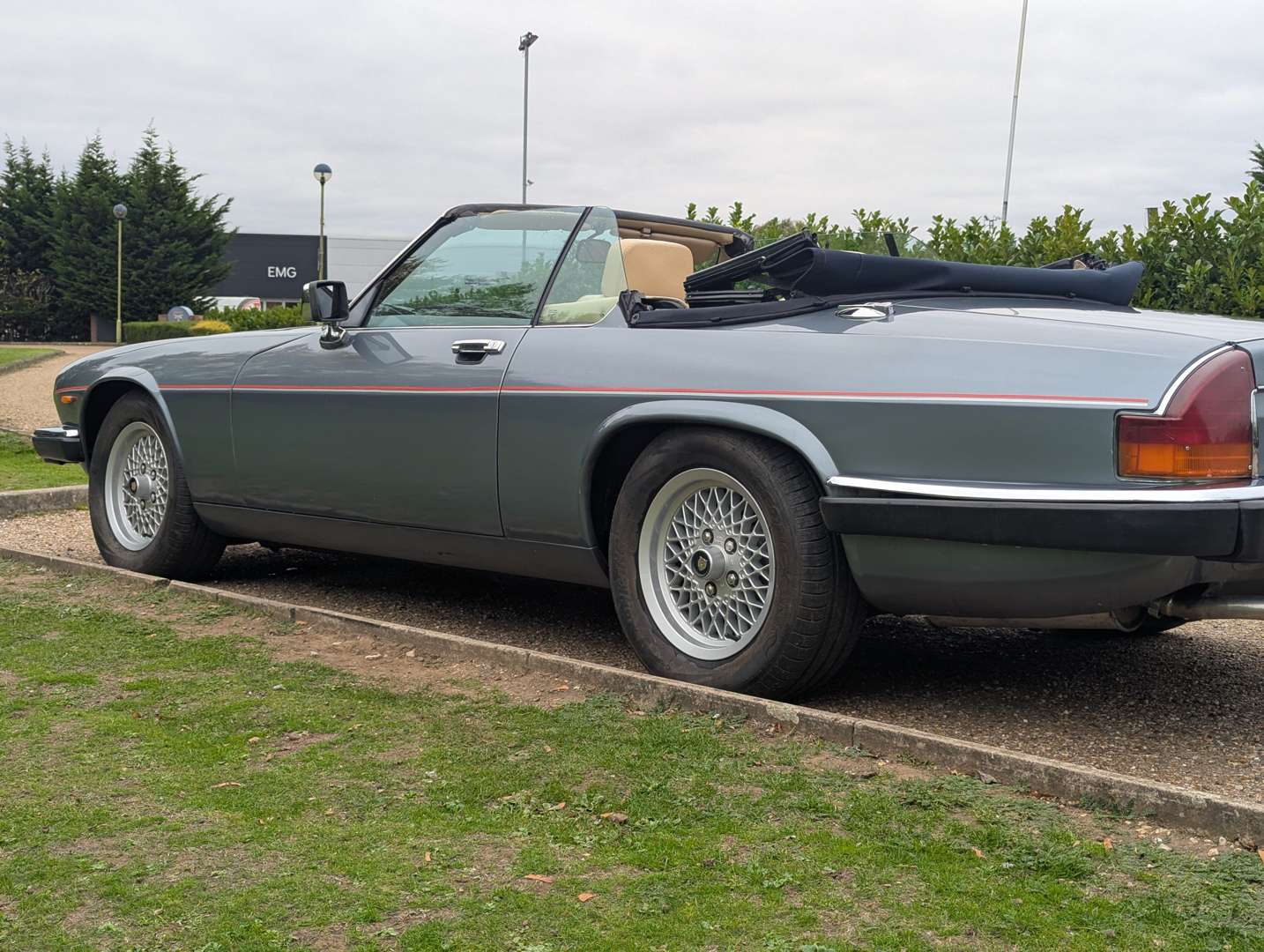 <p>1991 JAGUAR XJ-S 5.3 V12 CONVERTIBLE AUTO</p>