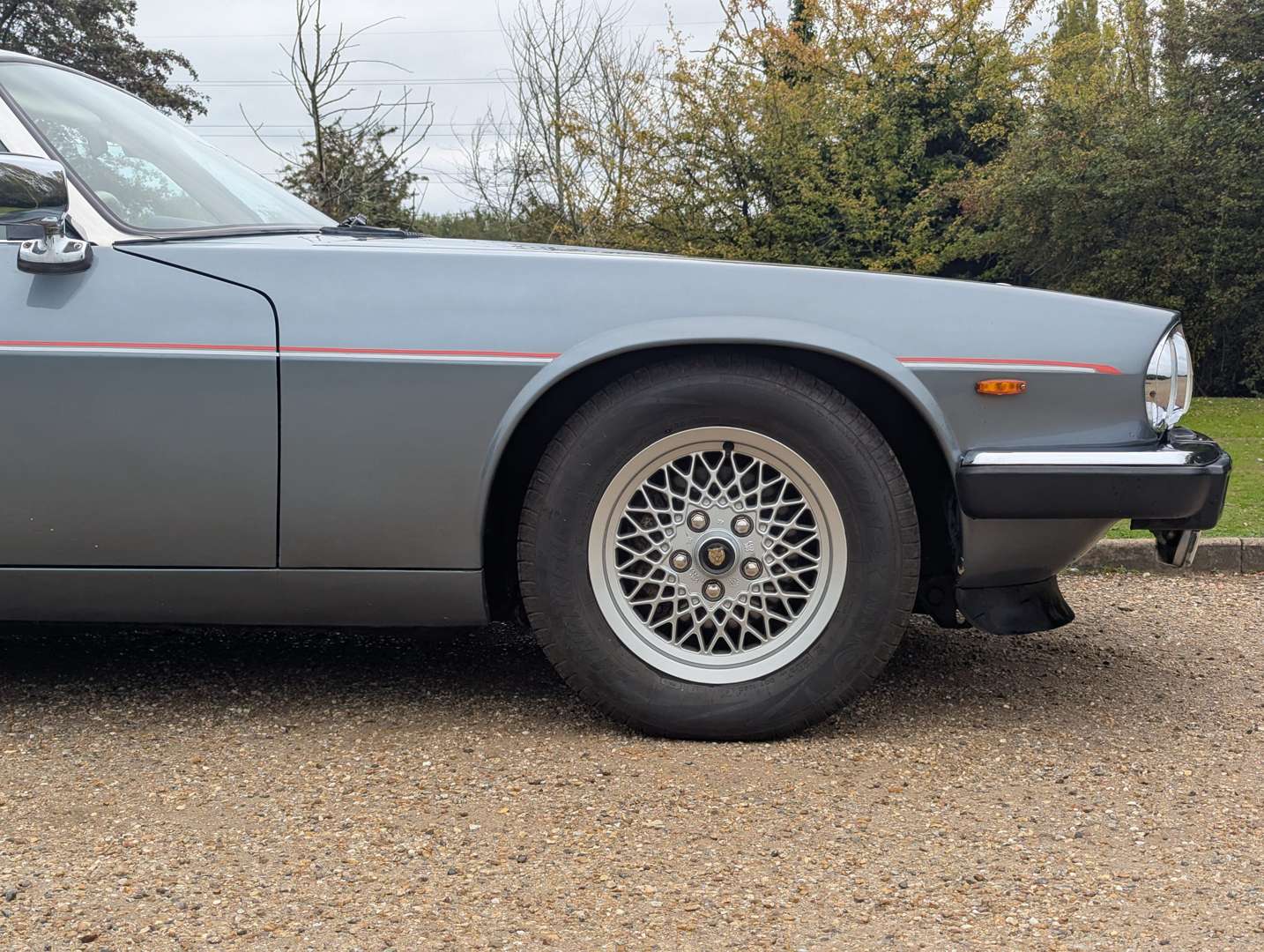 <p>1991 JAGUAR XJ-S 5.3 V12 CONVERTIBLE AUTO</p>