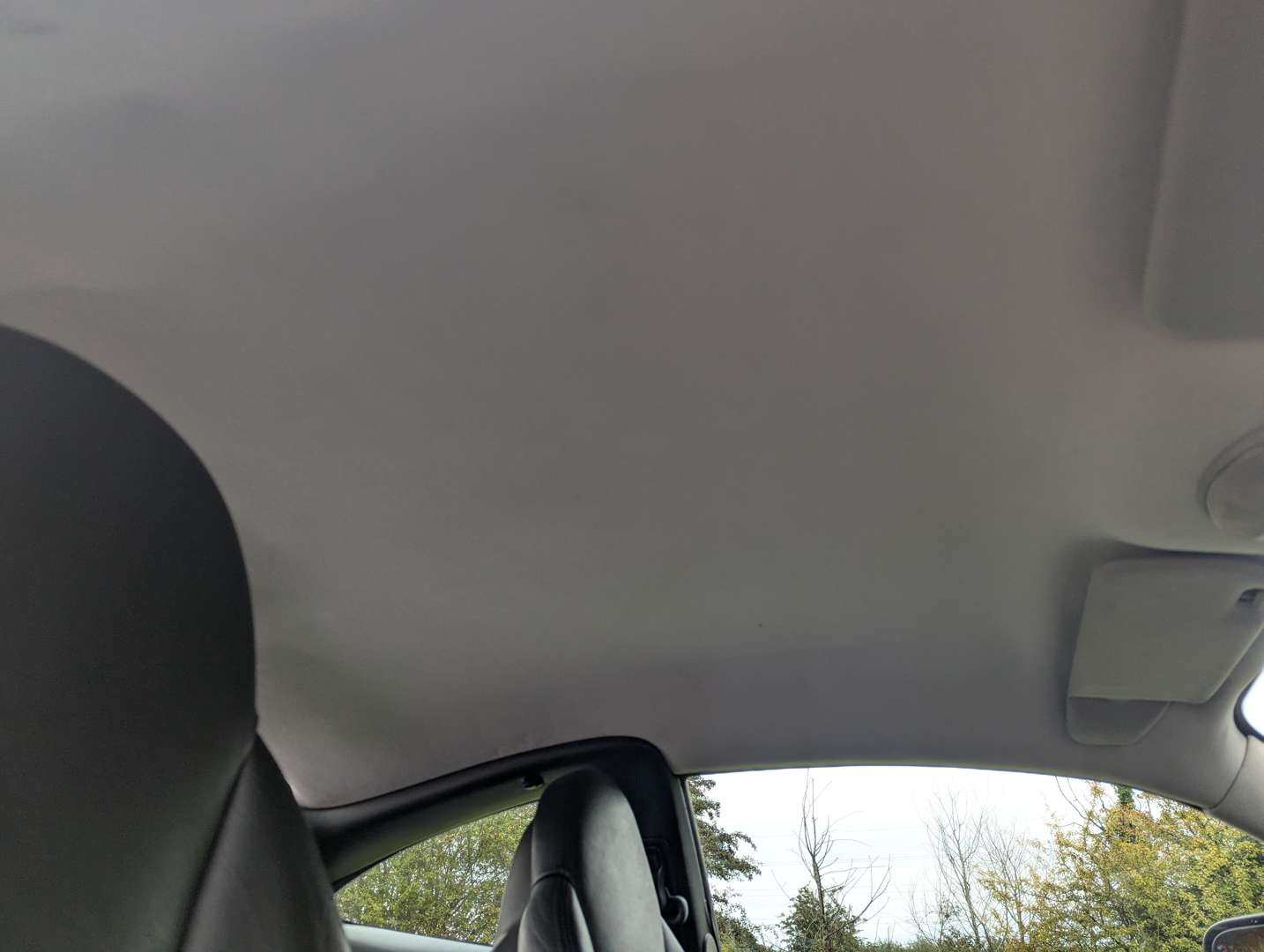 <p>2003 JAGUAR XKR 4.2 COUPE AUTO</p>