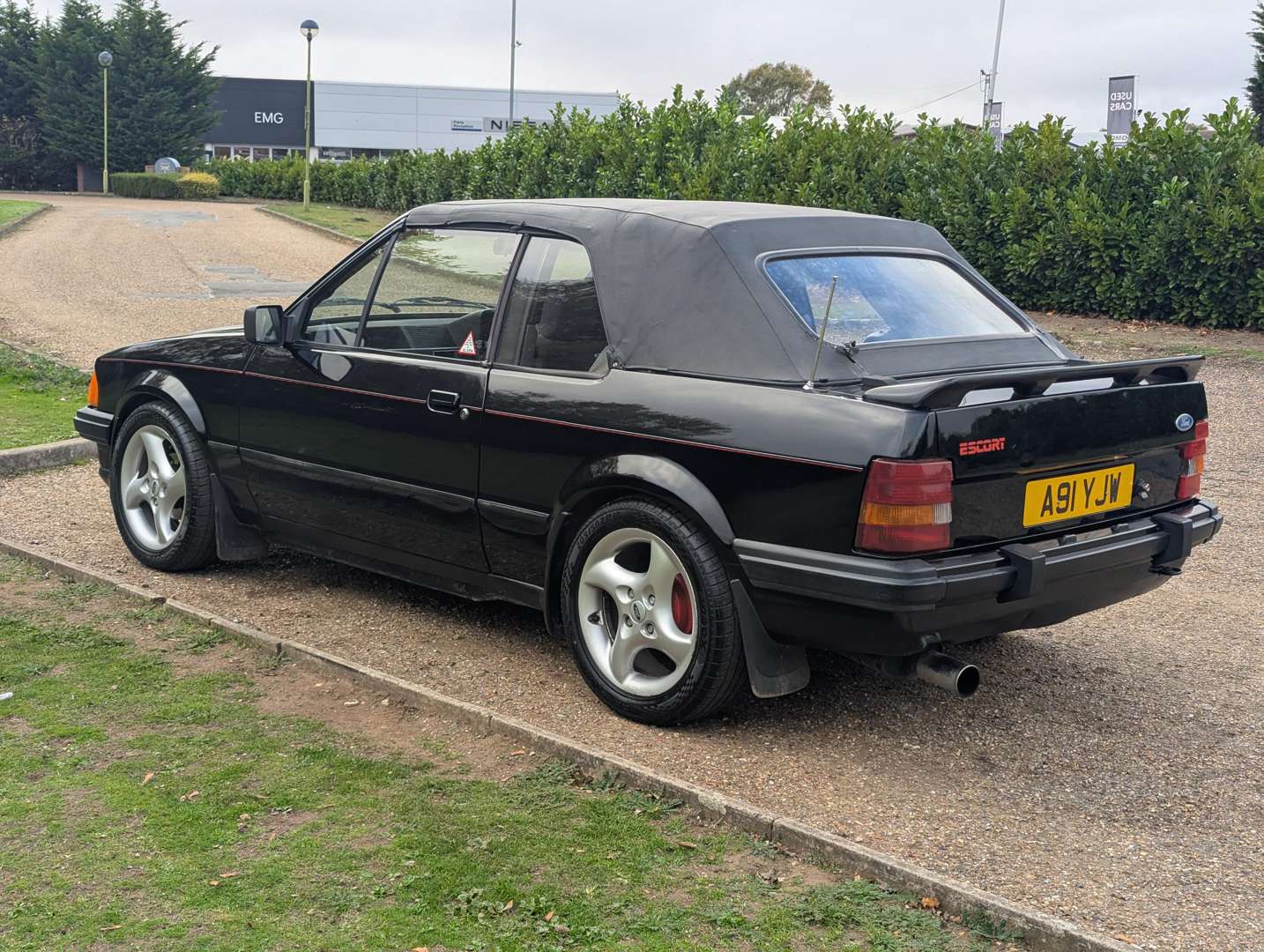 <p>1984 FORD ESCORT 1.6 CABRIOLET</p>