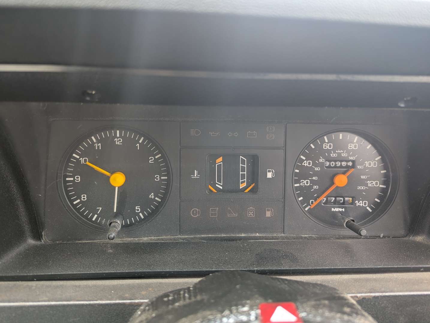 <p>1984 FORD ESCORT 1.6 CABRIOLET</p>