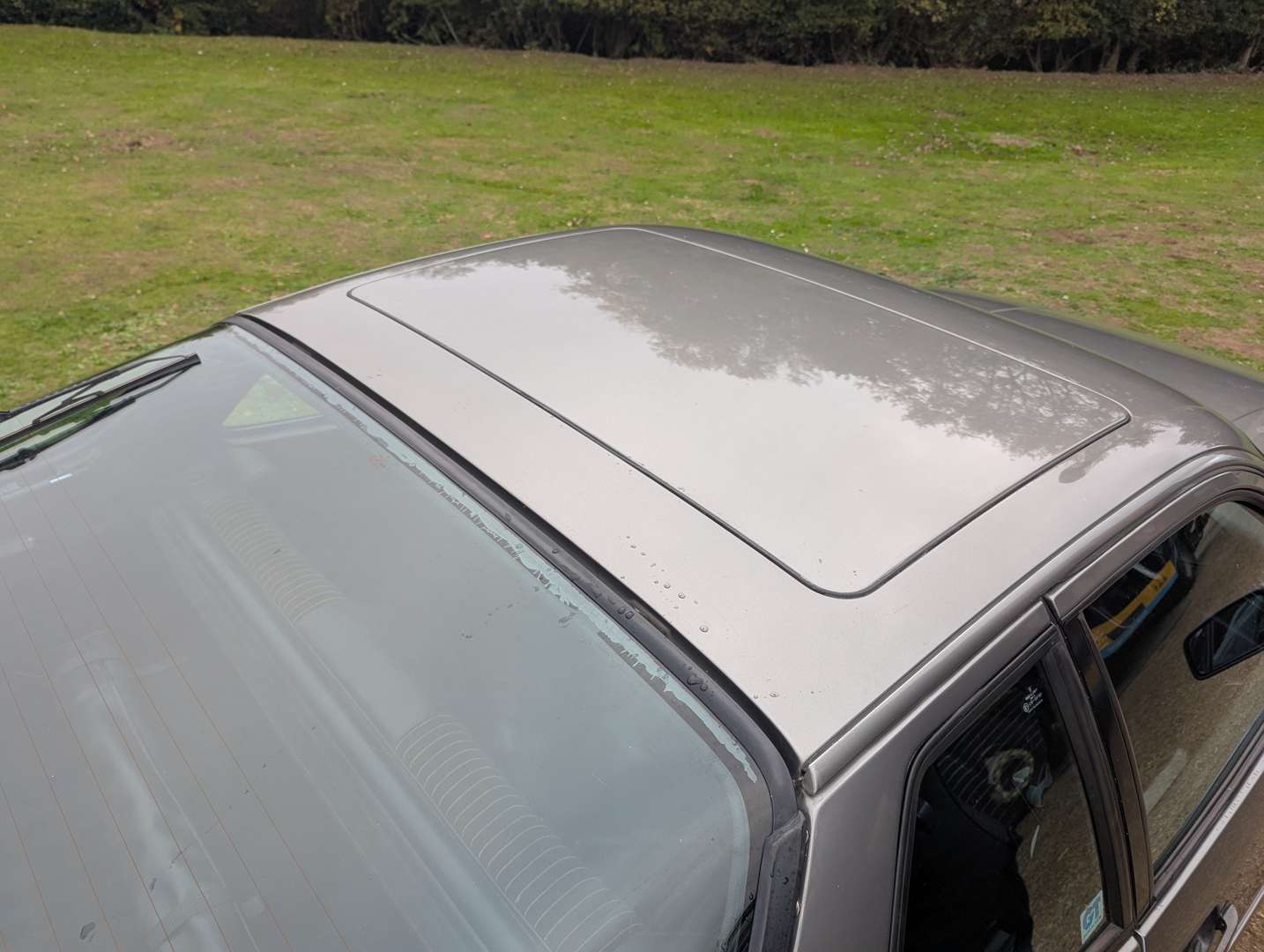 <p>1986 PORSCHE 944</p>