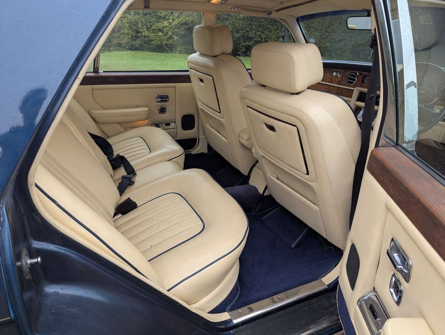 <p>1988 BENTLEY MULSANNE S</p>