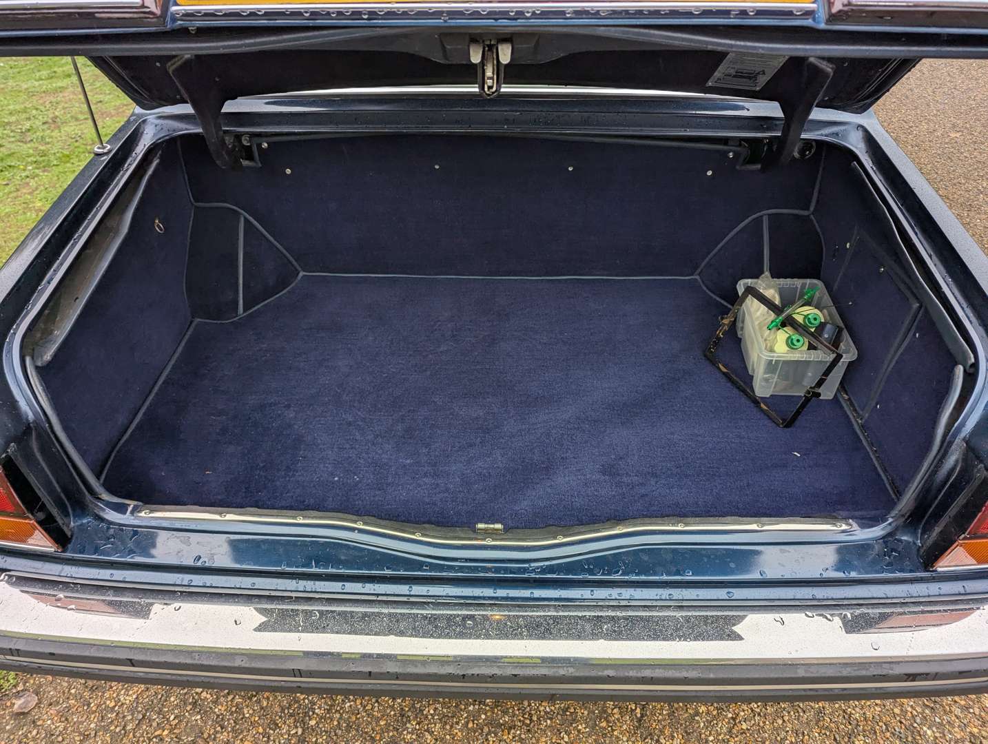 <p>1988 BENTLEY MULSANNE S</p>