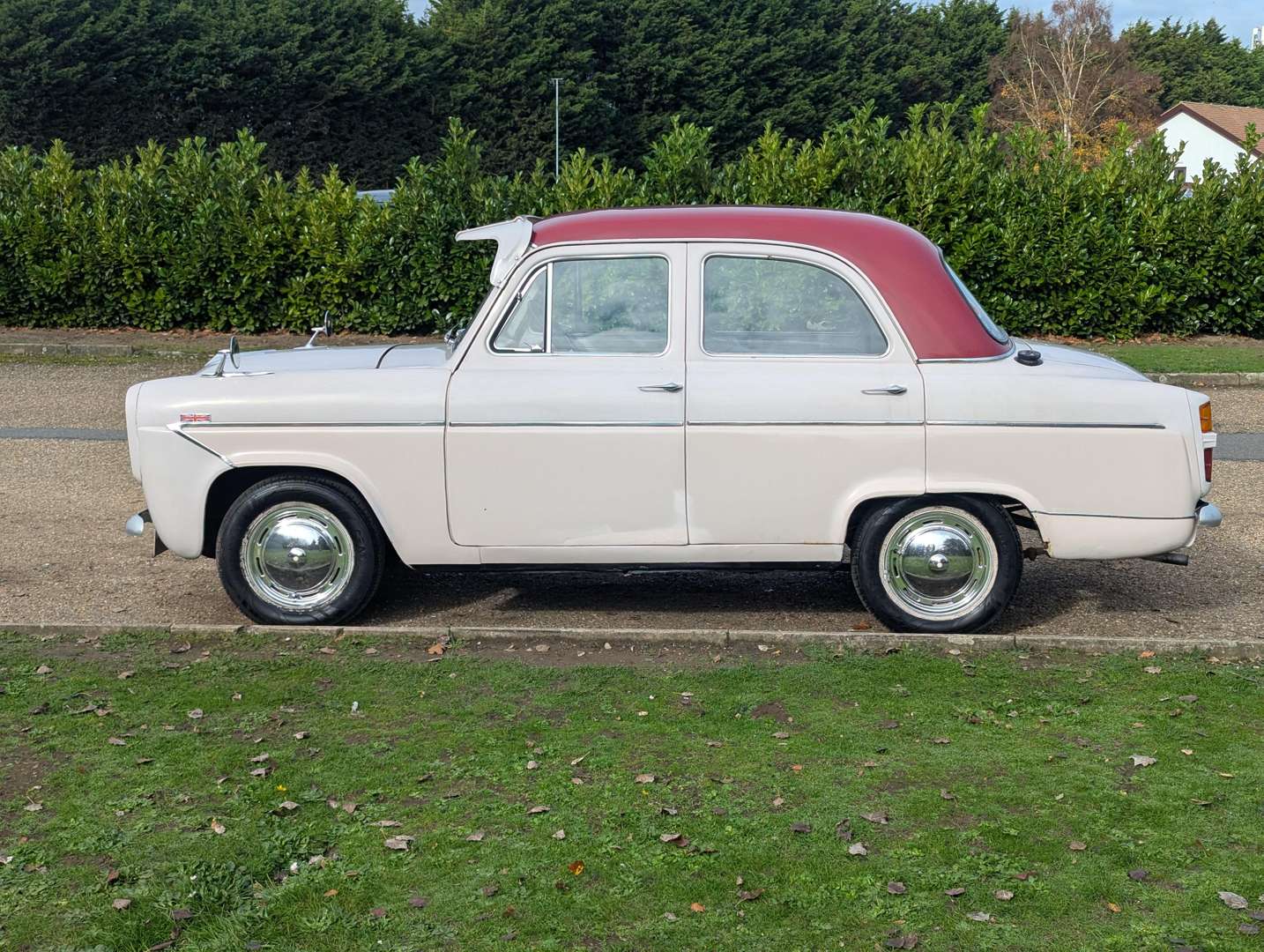 <p>1959 FORD PREFECT</p>