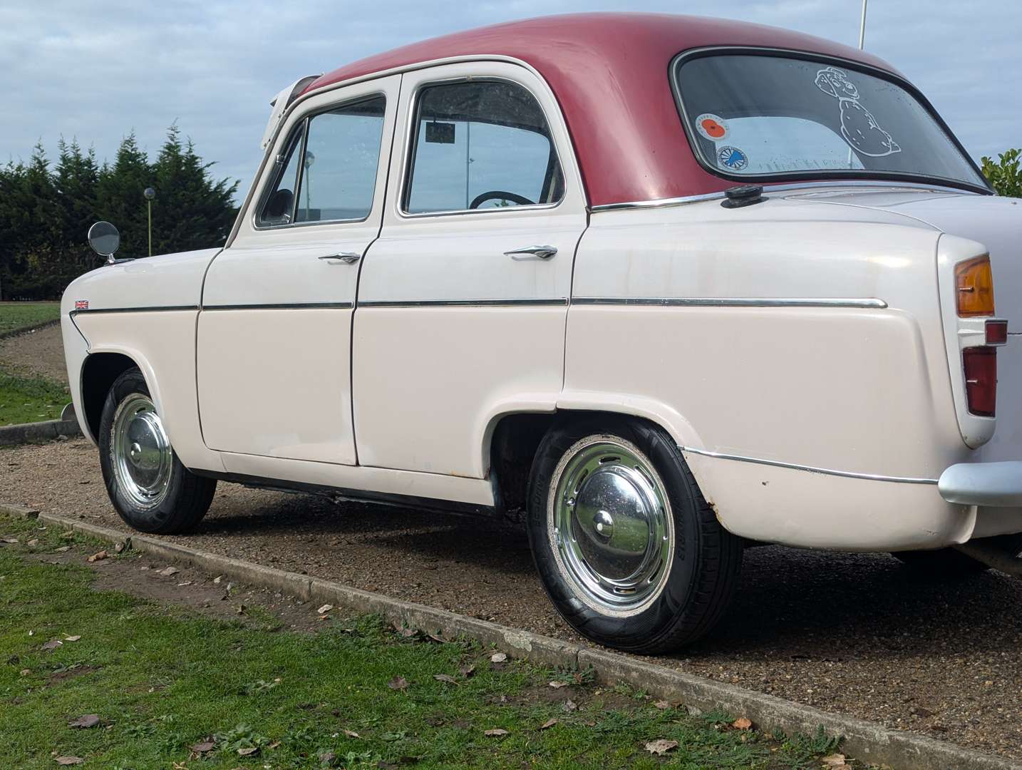 <p>1959 FORD PREFECT</p>