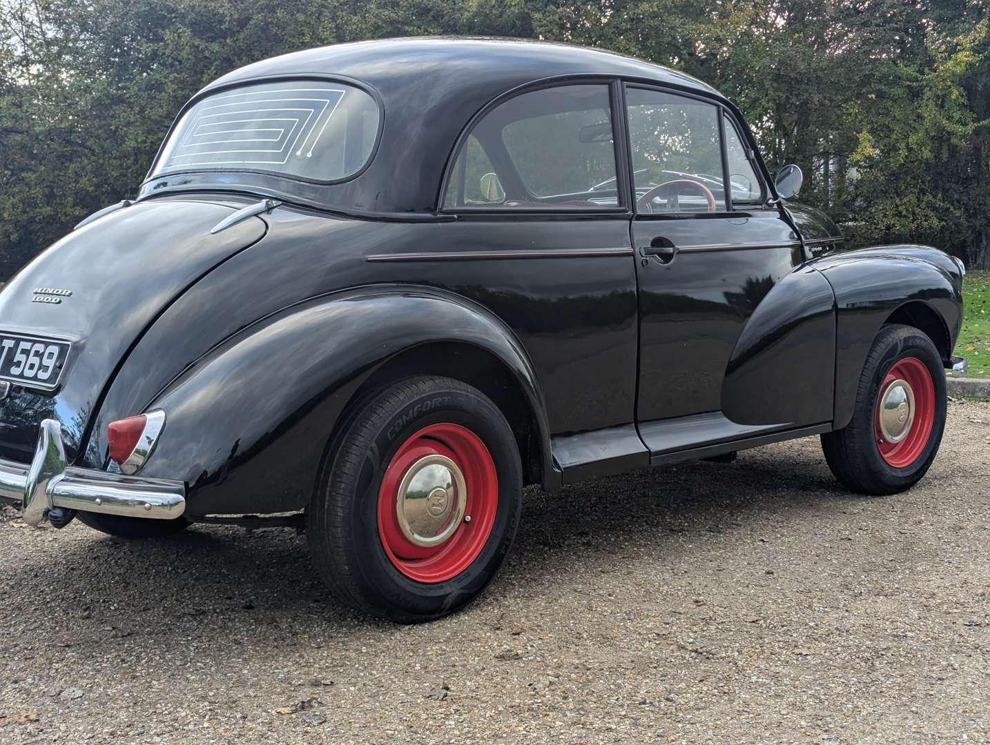 <p>1957 MORRIS MINOR 1000</p>