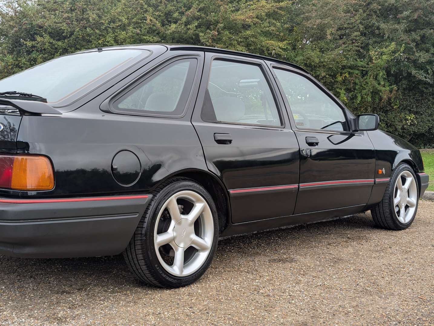 <p>1989 FORD SIERRA GLS 2.9I 4X4</p>