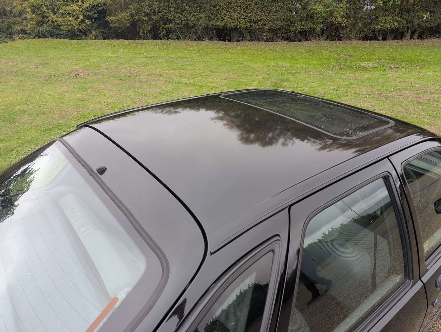 <p>1989 FORD SIERRA GLS 2.9I 4X4</p>