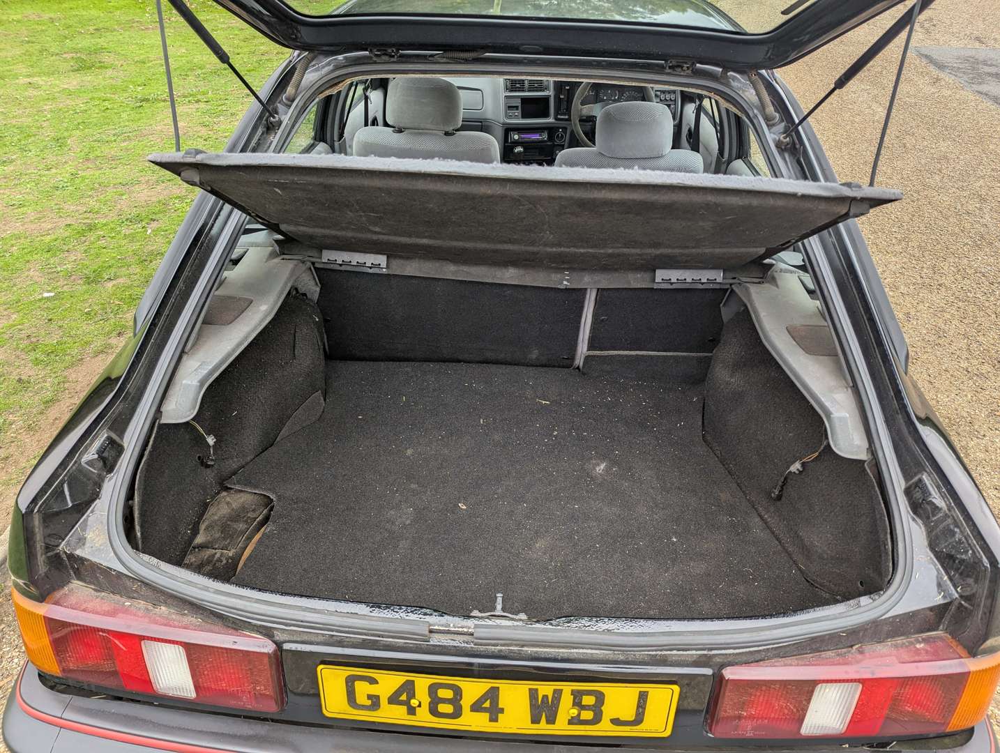 <p>1989 FORD SIERRA GLS 2.9I 4X4</p>