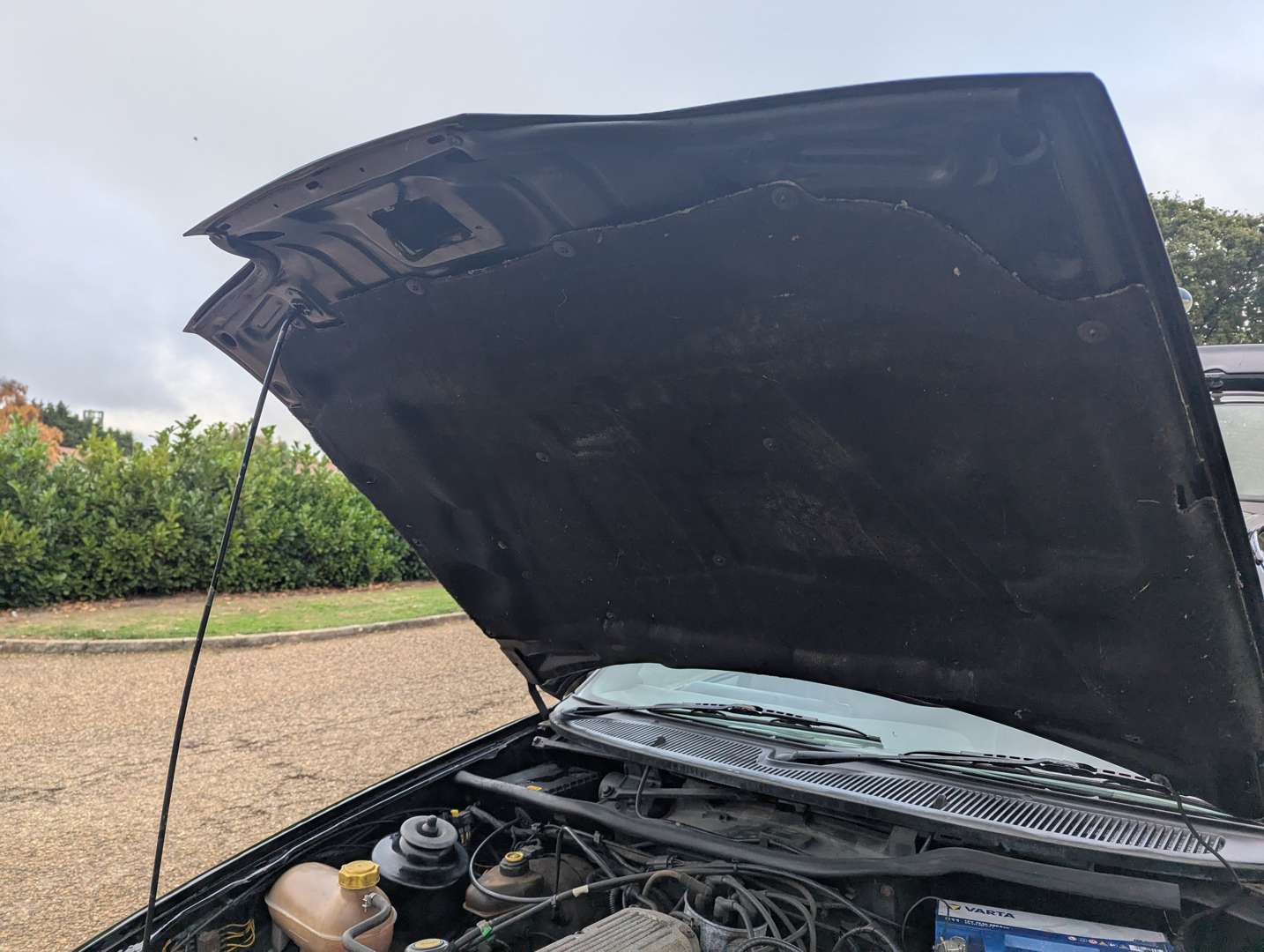 <p>1989 FORD SIERRA GLS 2.9I 4X4</p>