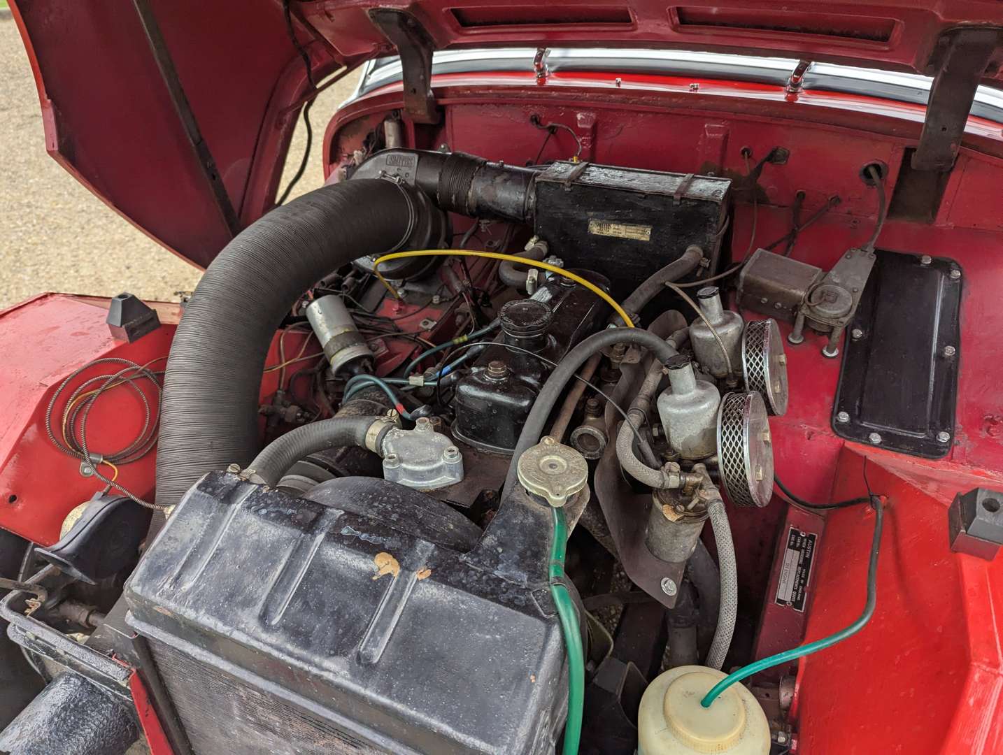 <p>1960 AUSTIN HEALEY SPRITE FROGEYE</p>