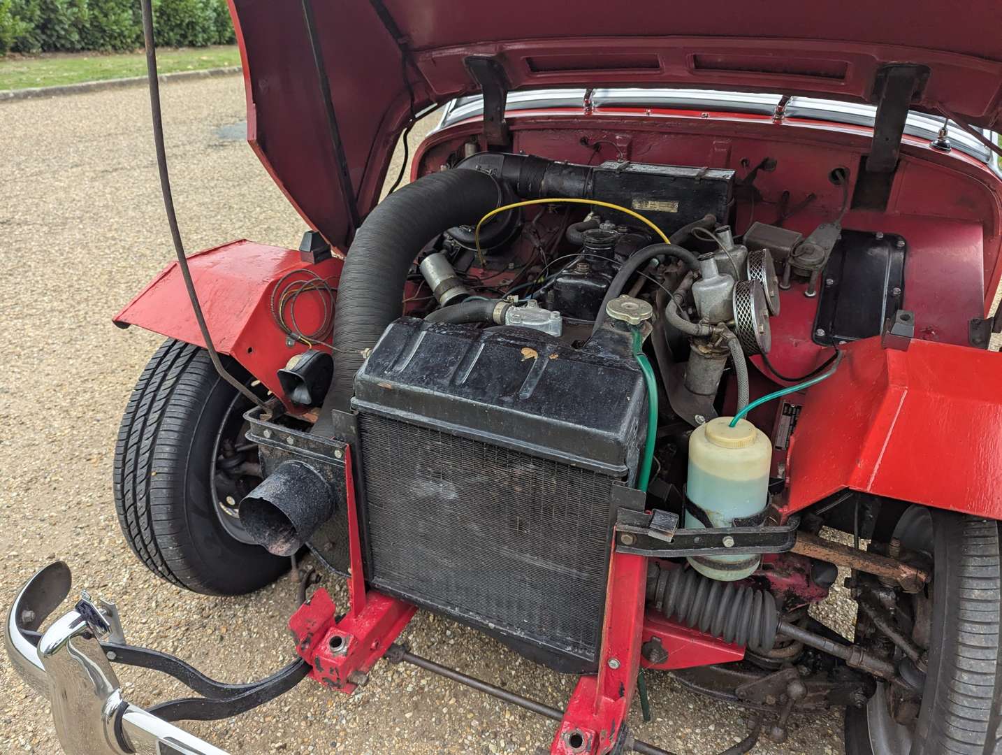 <p>1960 AUSTIN HEALEY SPRITE FROGEYE</p>
