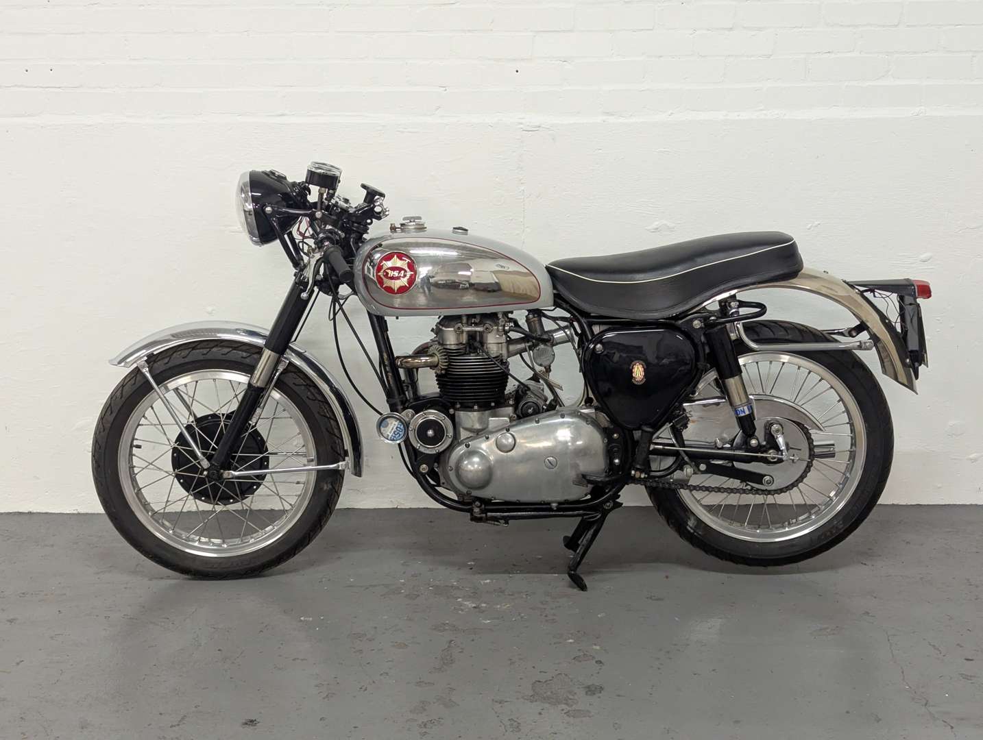 <p>1957 BSA A7 650</p>