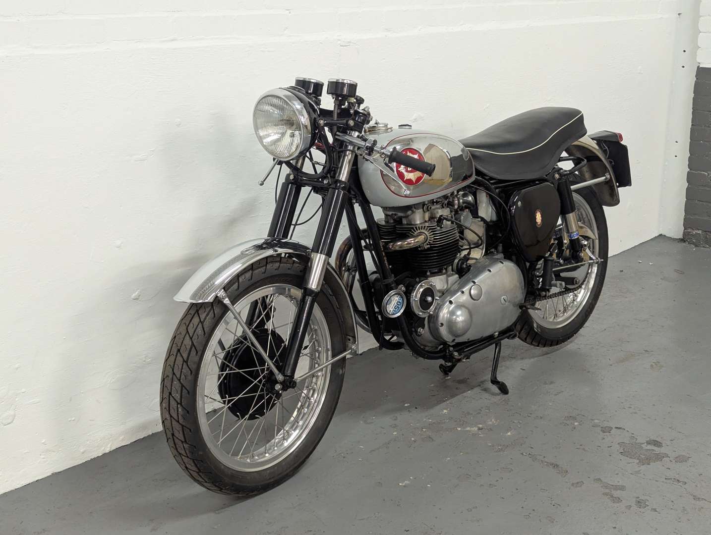 <p>1957 BSA A7 650</p>