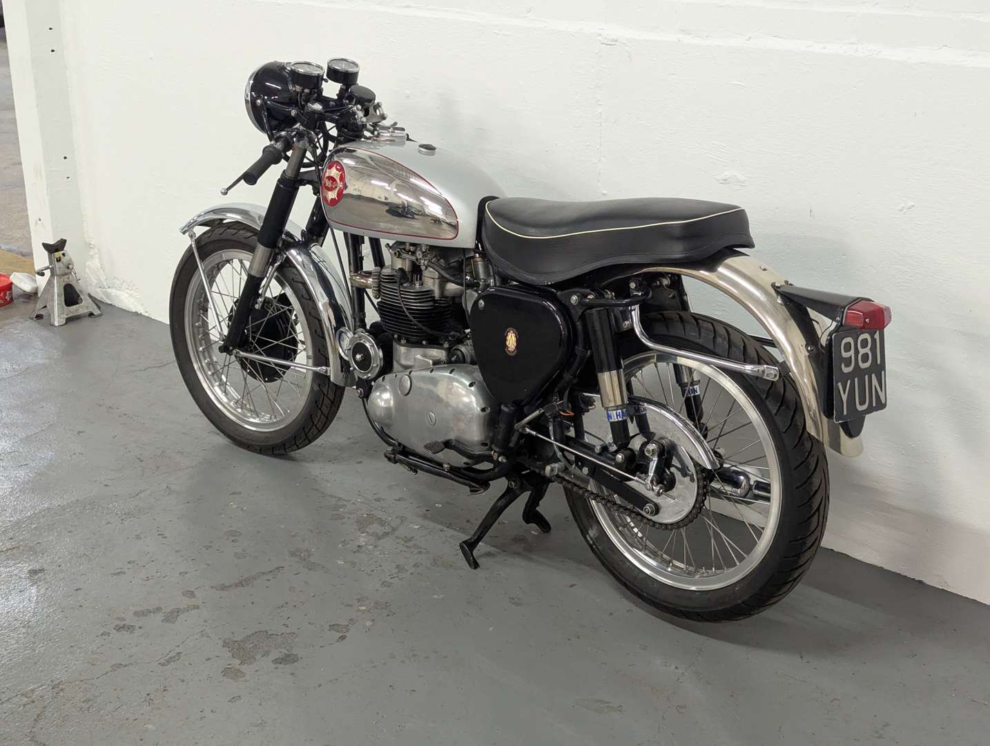 <p>1957 BSA A7 650</p>