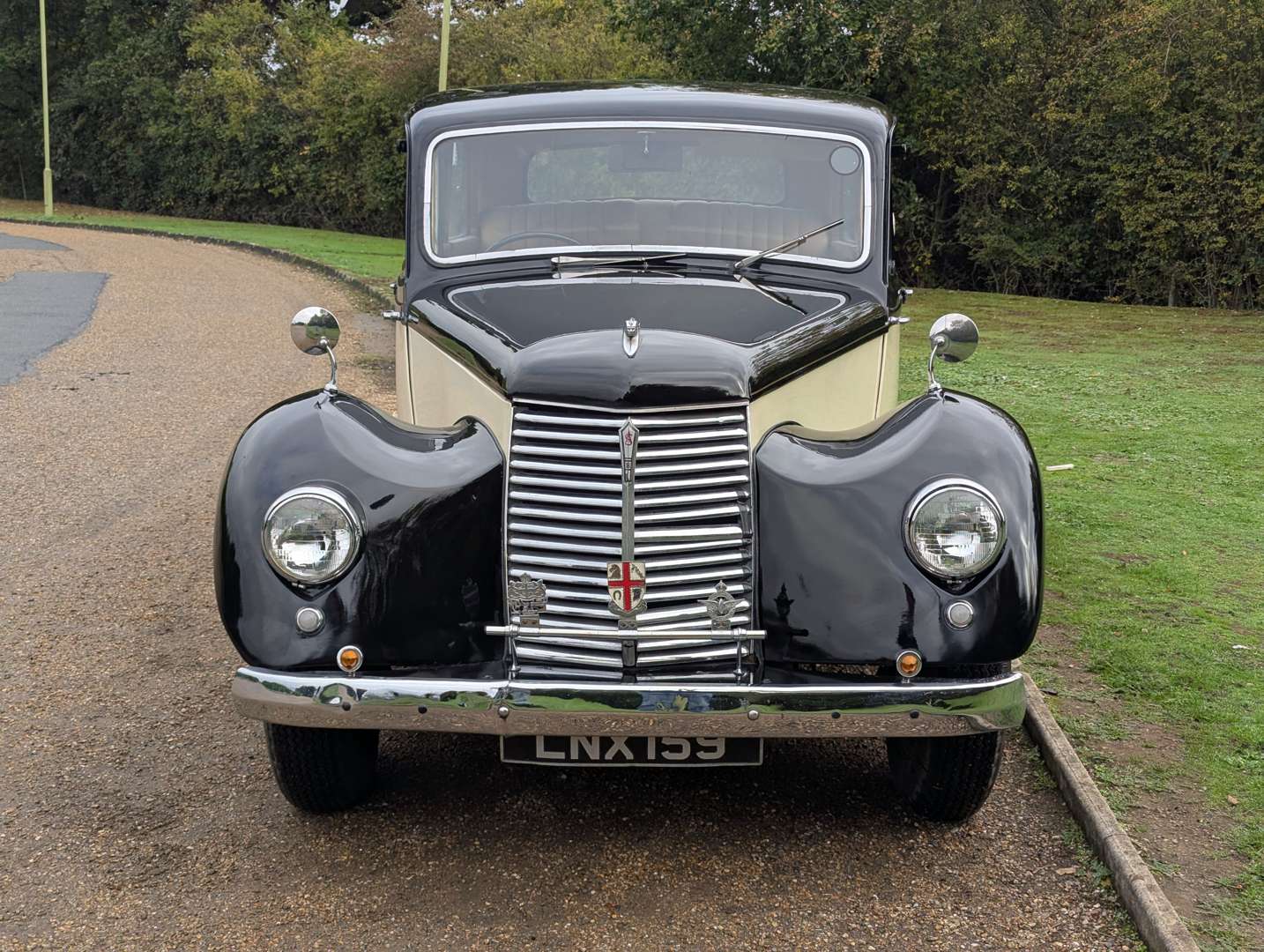 <p>1951 ARMSTRONG SIDDELEY WHITLEY 18HP LIMO</p>
