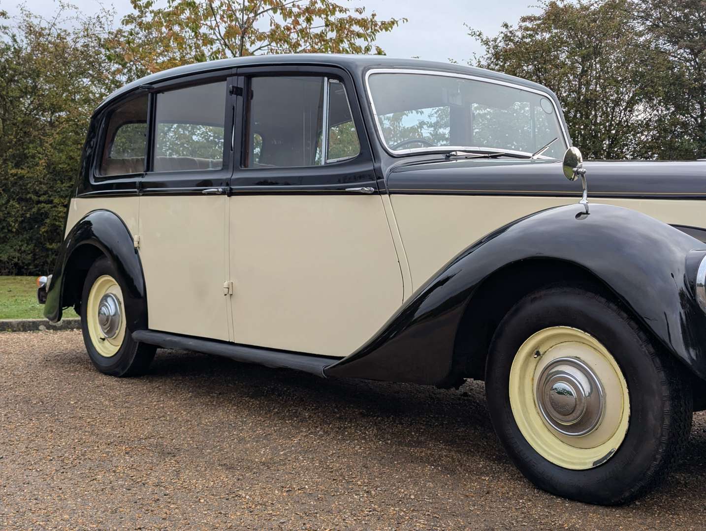 <p>1951 ARMSTRONG SIDDELEY WHITLEY 18HP LIMO</p>