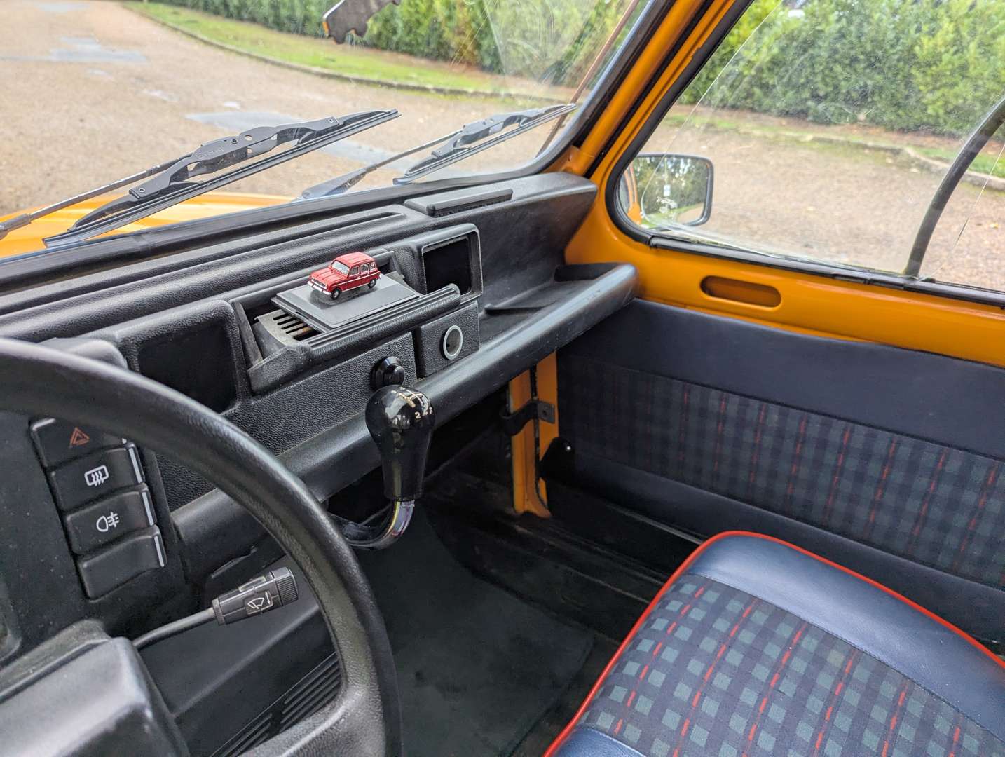 <p>1990 RENAULT 4 GT L LHD</p>