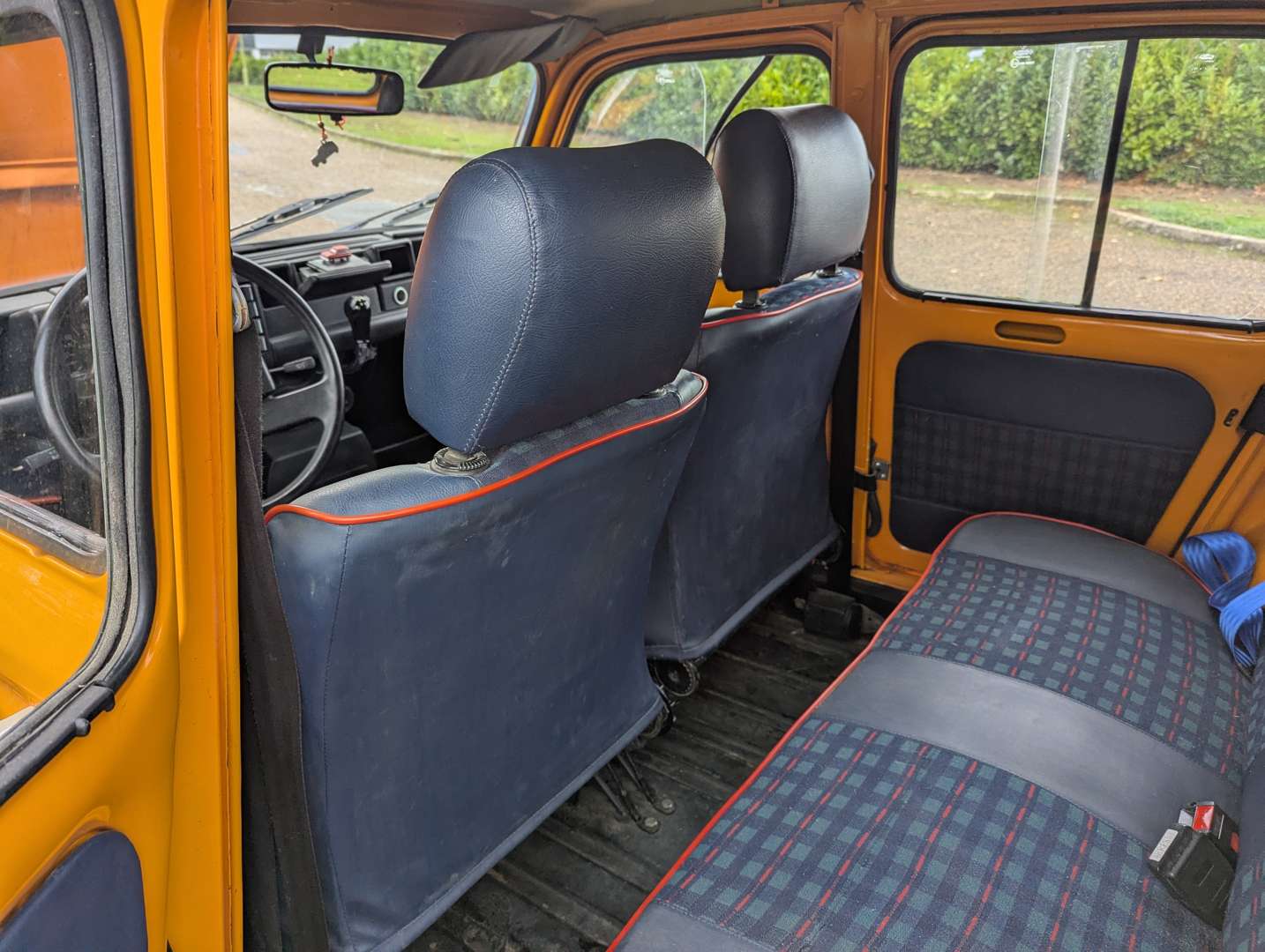 <p>1990 RENAULT 4 GT L LHD</p>