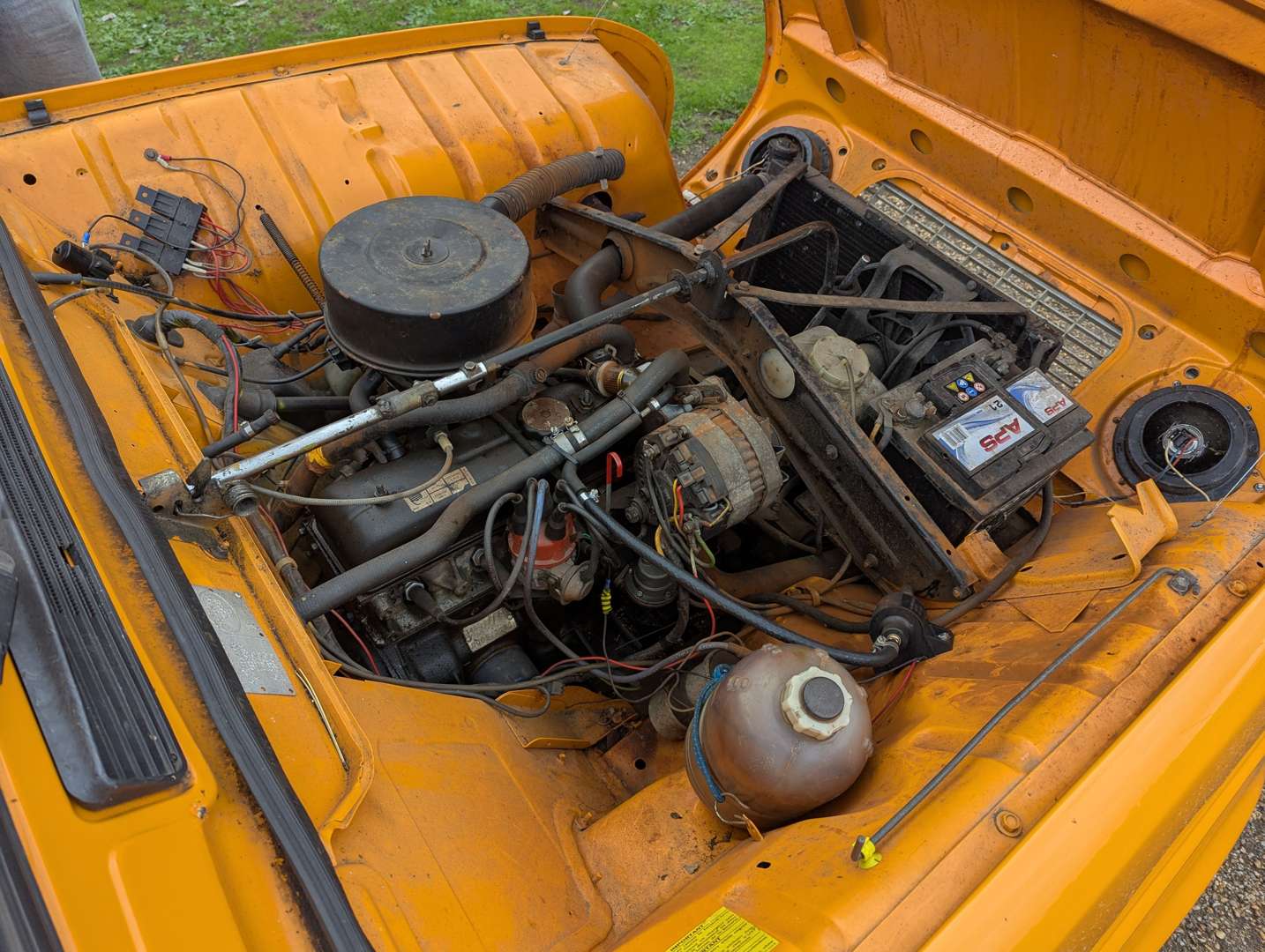 <p>1990 RENAULT 4 GT L LHD</p>