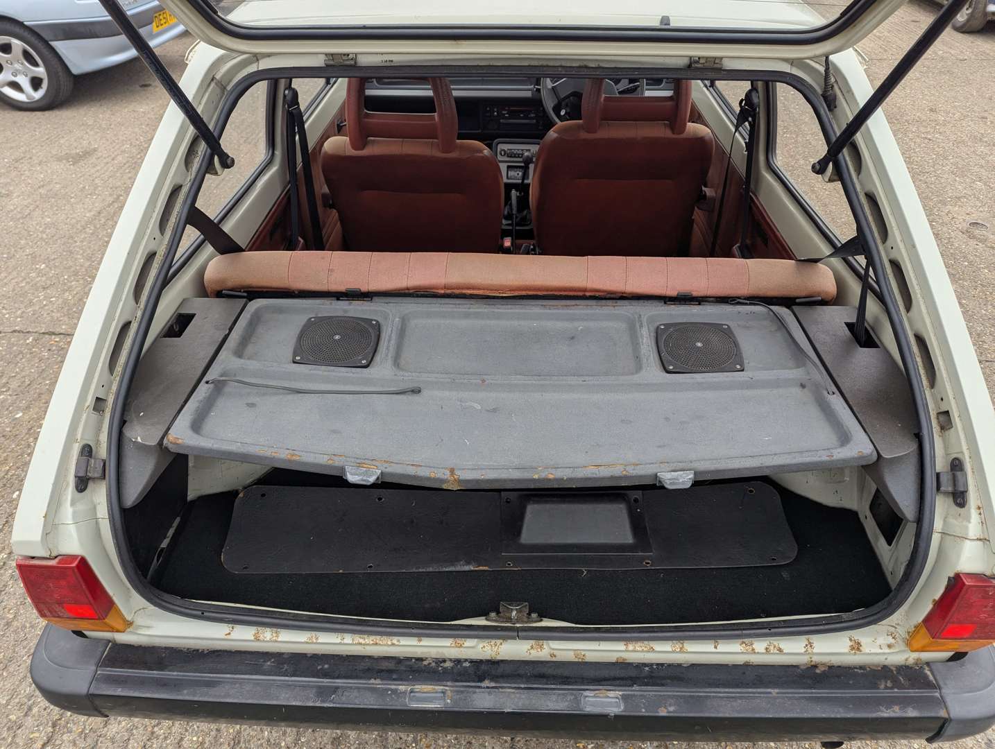 <p>1982 FORD FIESTA L</p>