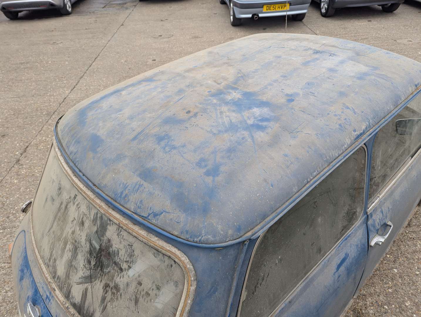 <p>1976 LEYLAND MINI CLUBMAN SALOON</p>