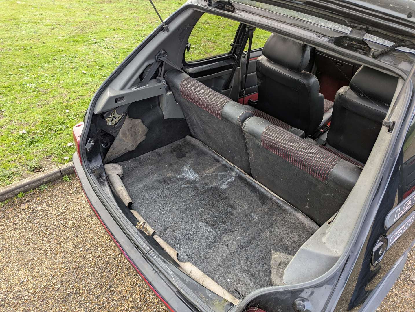 <p>1989 PEUGEOT 205 GTI</p>