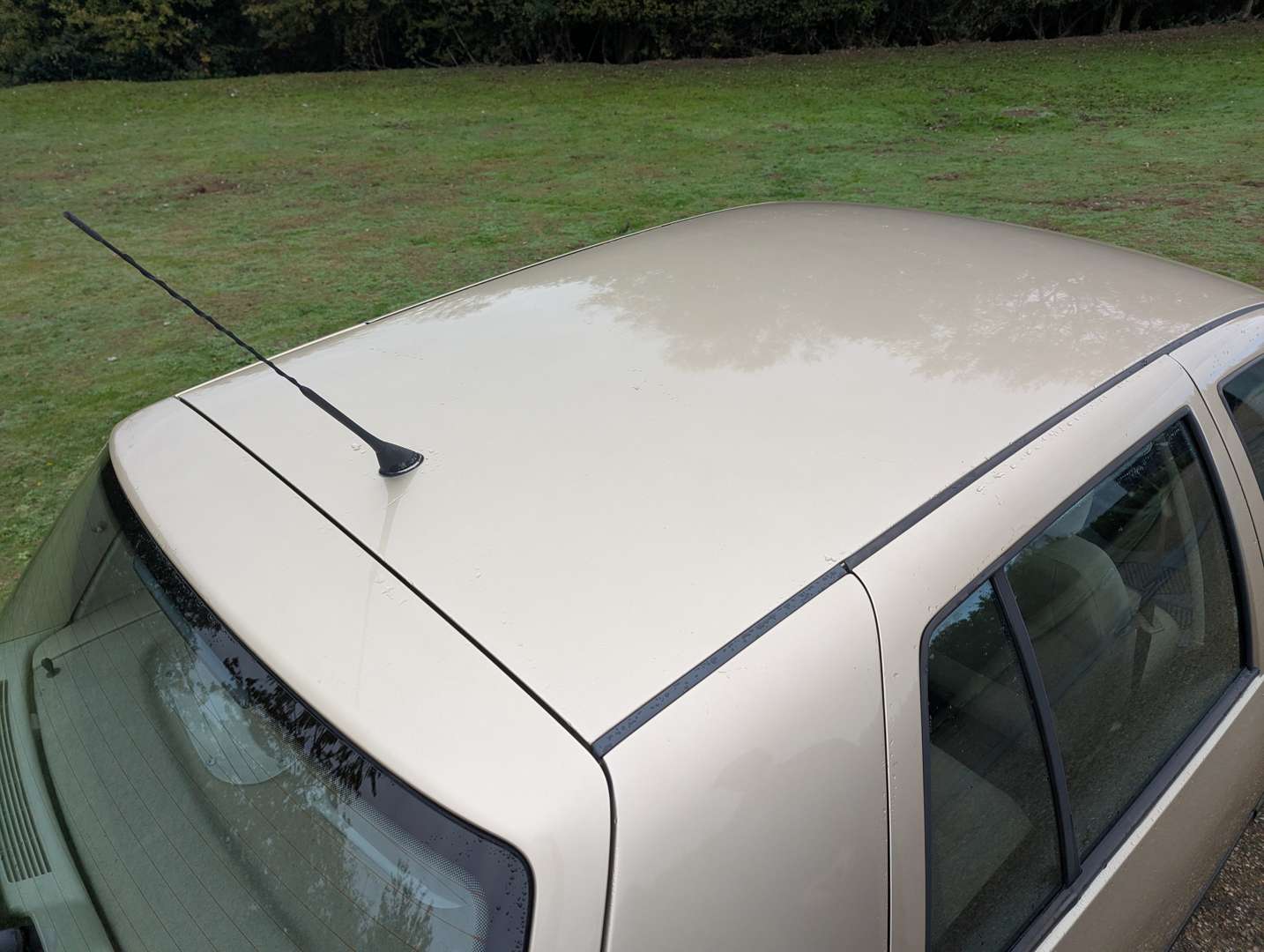 <p>2002 VW GOLF 1.4S</p>