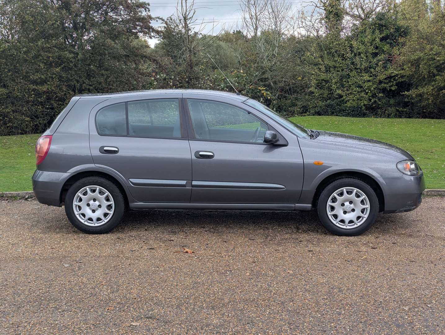 <p>2004 NISSAN ALMERA SE AUTO</p>
