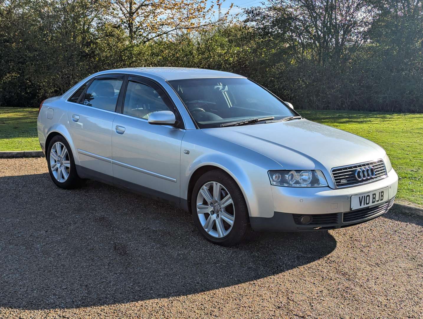 <p>2001 AUDI A4 QUATTRO SE</p>