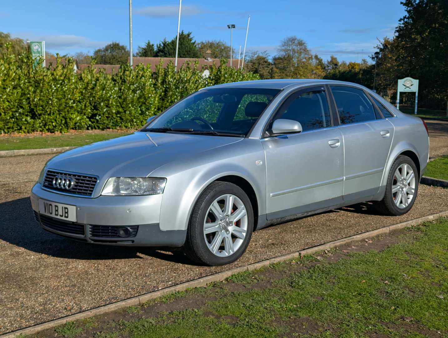 <p>2001 AUDI A4 QUATTRO SE</p>